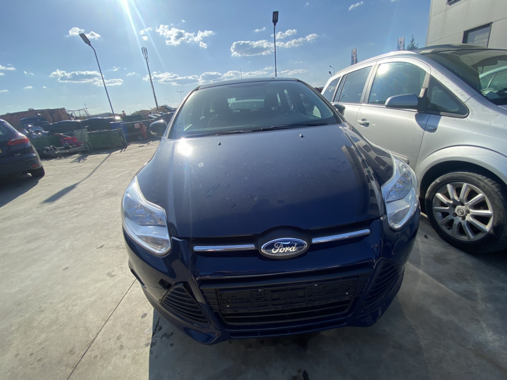 Dezmembrez piese caroserie, motor, cutie viteze, suspensie Ford Focus 3 Turnier 1.6 TDCI 2013, T3DA