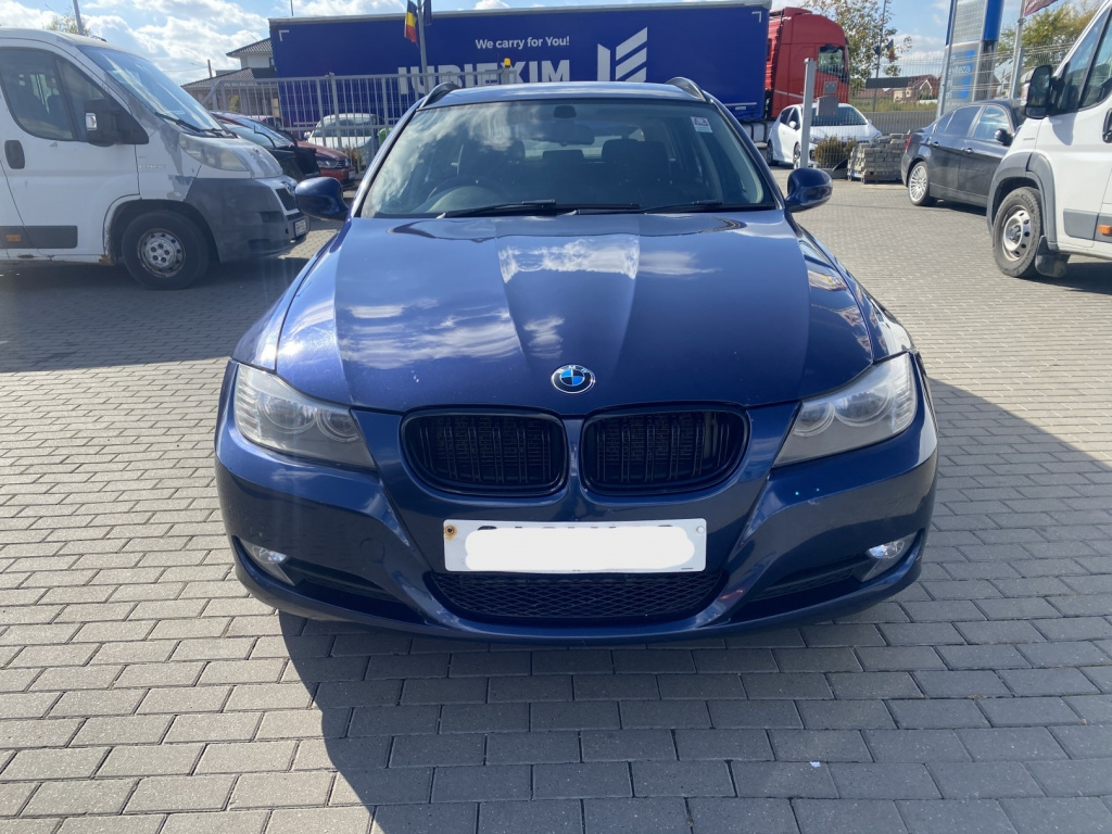 Dezmembrez piese caroserie, motor, cutie viteze, suspensie Bmw 3 Touring (E91) facelift 2.0 diesel 2011, N47D20C