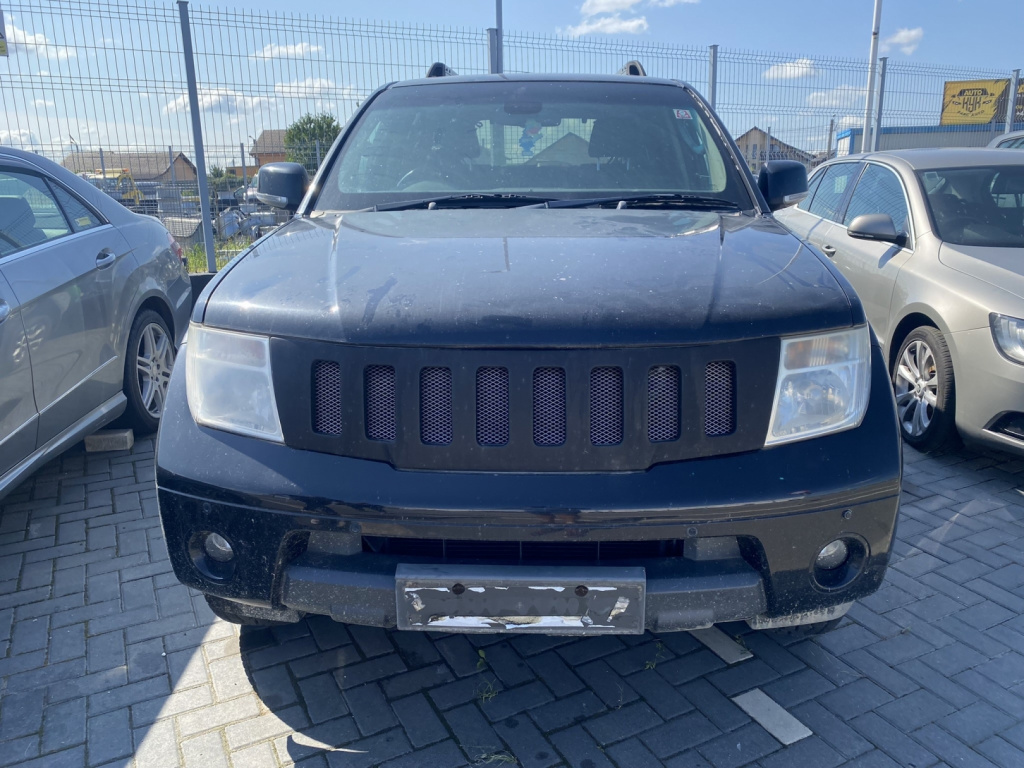 Dezmembrez piese caroserie, motor, cutie viteze, suspensie Nissan Pathfinder (R51) 2.5 DCI 4X4 2009,YD25DDTI