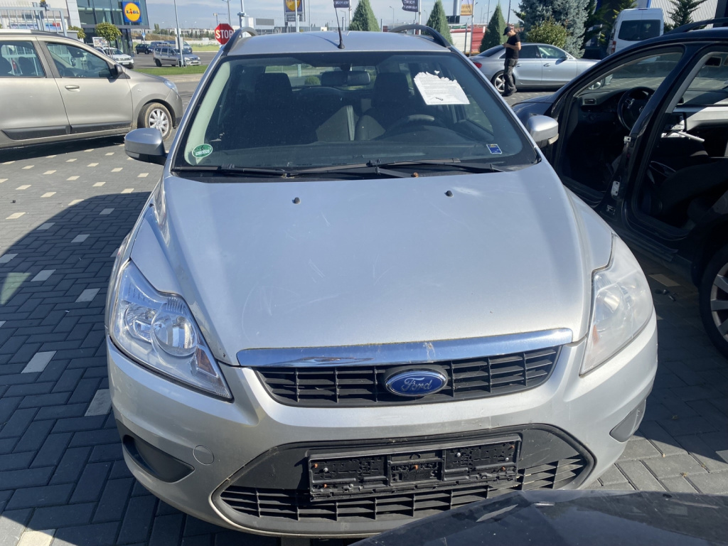 Dezmembrez piese caroserie, motor, cutie viteze, suspensie Ford Focus 2 Combi (DA) 1.6 TDCI 2010, G8DD