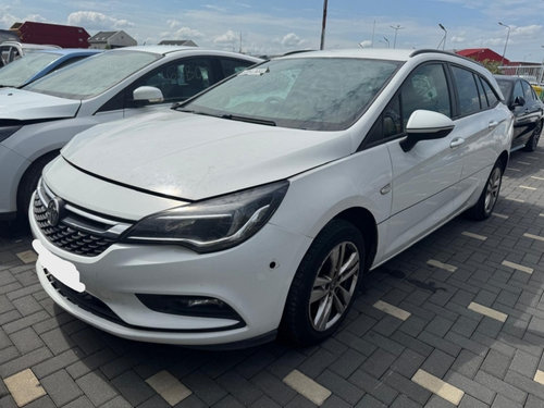 Dezmembrez piese caroserie, motor, cutie viteze, suspensie Opel Astra K Combi 1.6 CDTI, B16DTH.