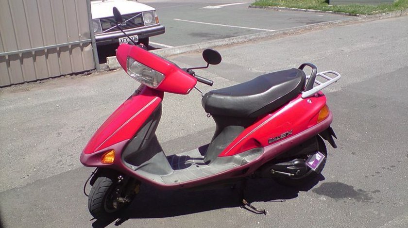 Dezmembrez,Piese Honda Bali 49 cm 2 T