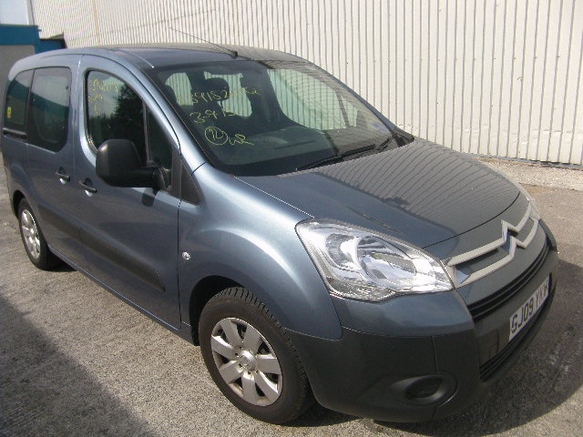 Dezmembrez piese motor Citroen Berlingo, 1.6hdi, orice piesa!