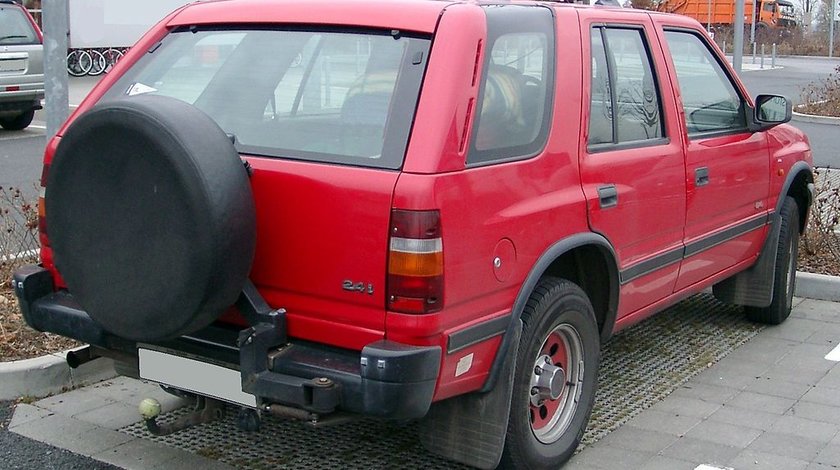 Dezmembrez,Piese Opel Frontera A  2400 Benzina 1991 1995