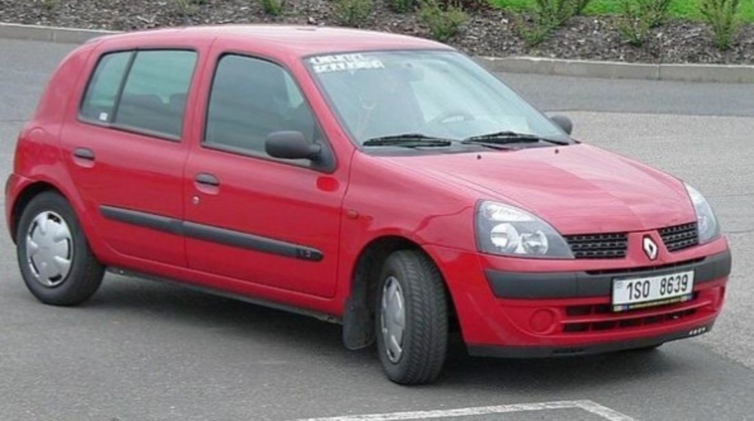 Dezmembrez Piese Renault Clio 2 1.5 dci euro 3 roșu an 2005,ac,geamuri electrice,computer bord