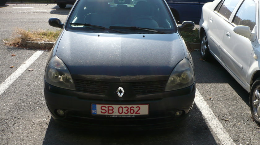 Dezmembrez,Piese Renault Clio 2 Hatchback 1.2 benzina 16V Negru Metalizat