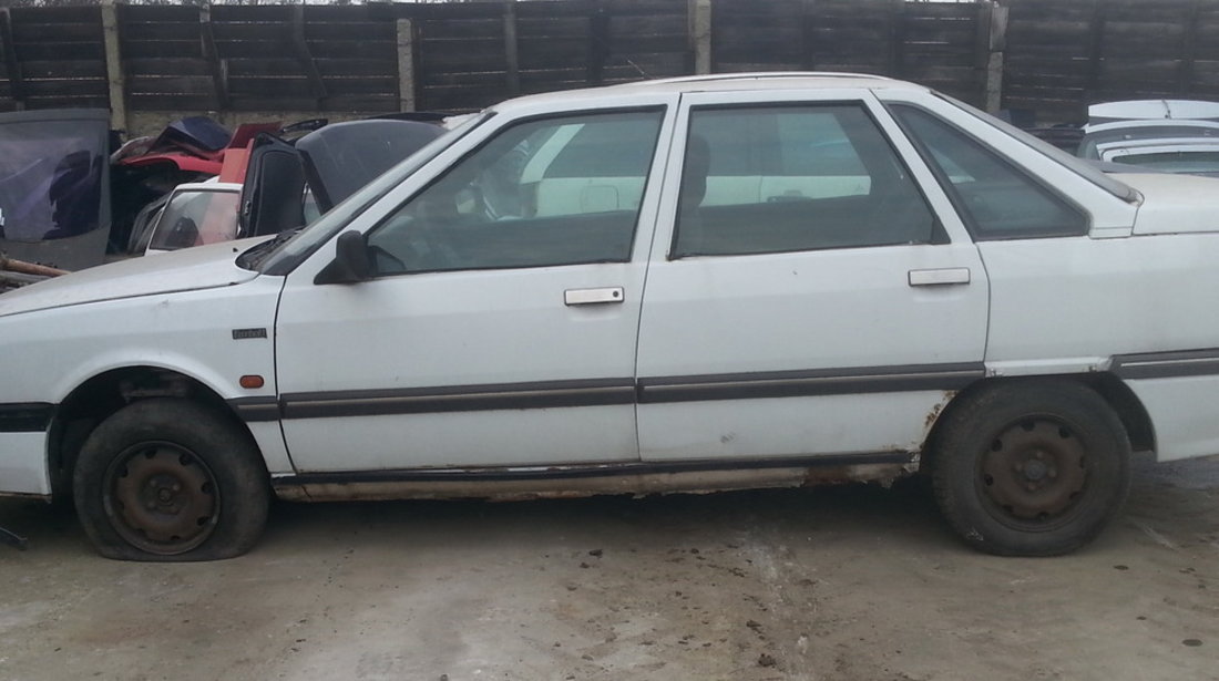 Dezmembrez Renault 21,fabr. 1992, 2.1TD