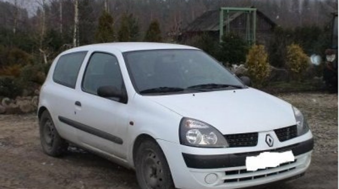 Dezmembrez Renault Clio 1.5 dci An:2005