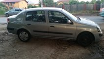 Dezmembrez renault clio 1.5 dci k9k-a7 65 de cai e...