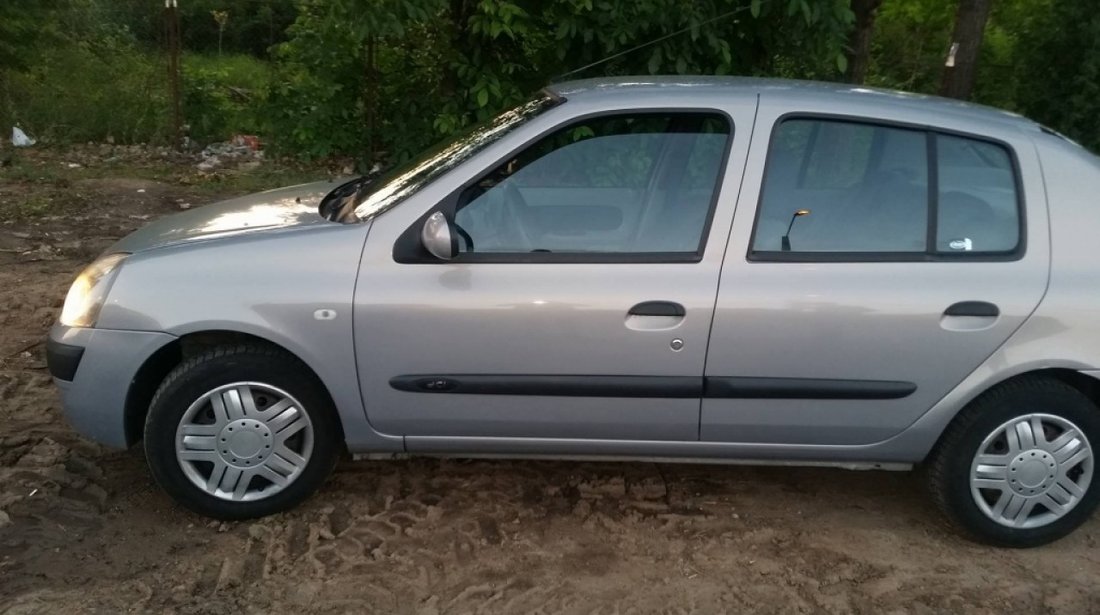 Dezmembrez renault clio 1.5 dci k9k-a7 65 de cai euro 3