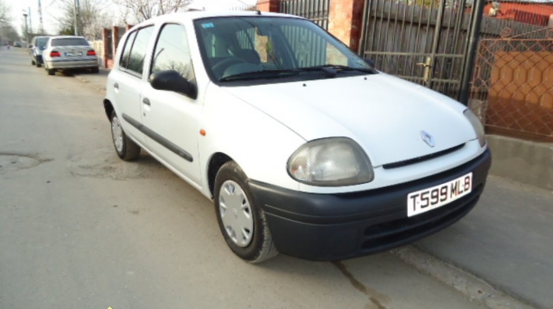 Dezmembrez renault clio 1 9 d