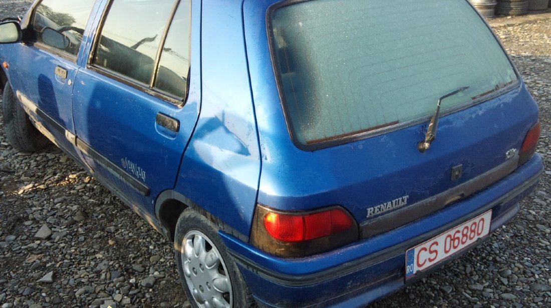 DEZMEMBREZ RENAULT CLIO 1 9D AN 1995