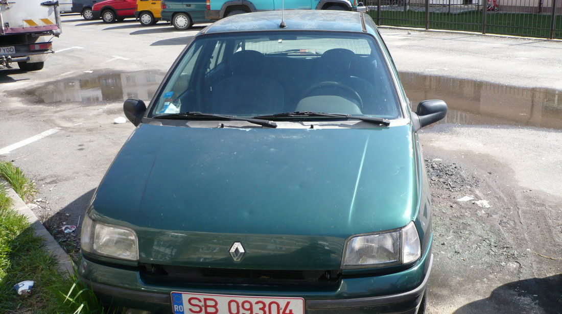 Dezmembrez Renault Clio 1996 1.4 B AC functional