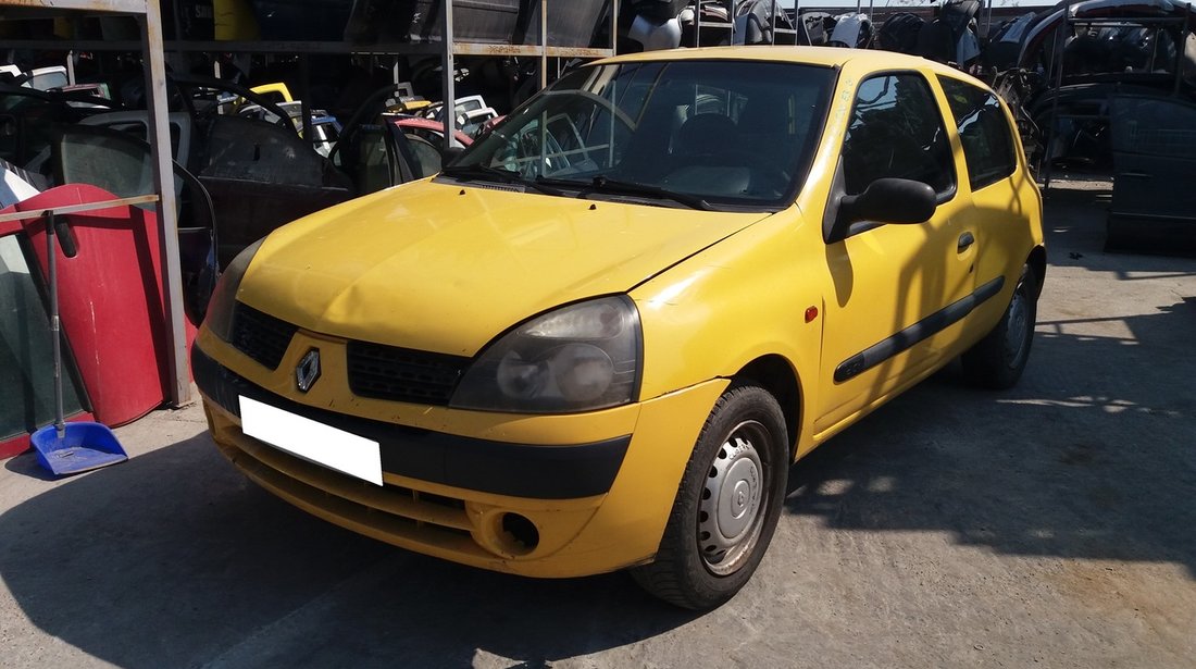 Dezmembrez Renault Clio 2, fabr. 2002, 1.5dCi, Euro 3