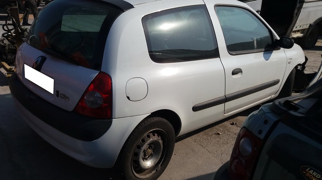 Dezmembrez Renault Clio 2, fabr. 2004, 1.5dCi, Euro 3