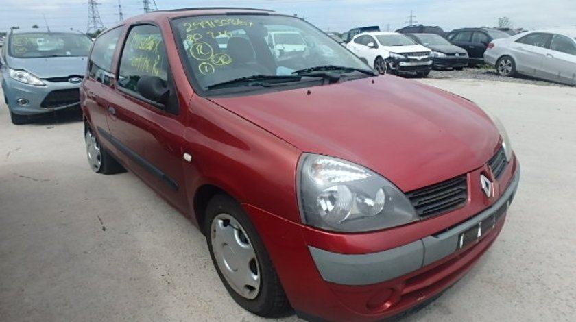 Dezmembrez Renault Clio 2, fabr. 2005, 1.5dCi EURO 3, FL