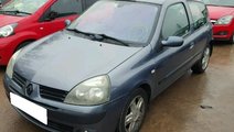 Dezmembrez Renault Clio 2, fabr. 2005, 1.5dCi, Eur...