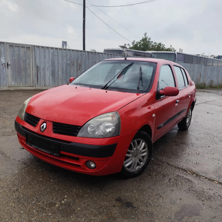 Dezmembrez Renault CLIO 2 / SYMBOL 1 1998 - 2008 1.5 dCi None( CP: None, KW: None, CCM: None ) Motorina