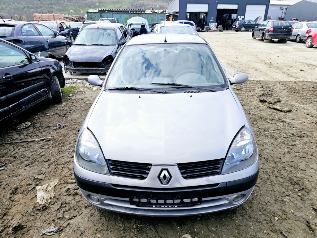 Dezmembrez Renault Clio 2 / Symbol 1 [Fabr 1998-2008]