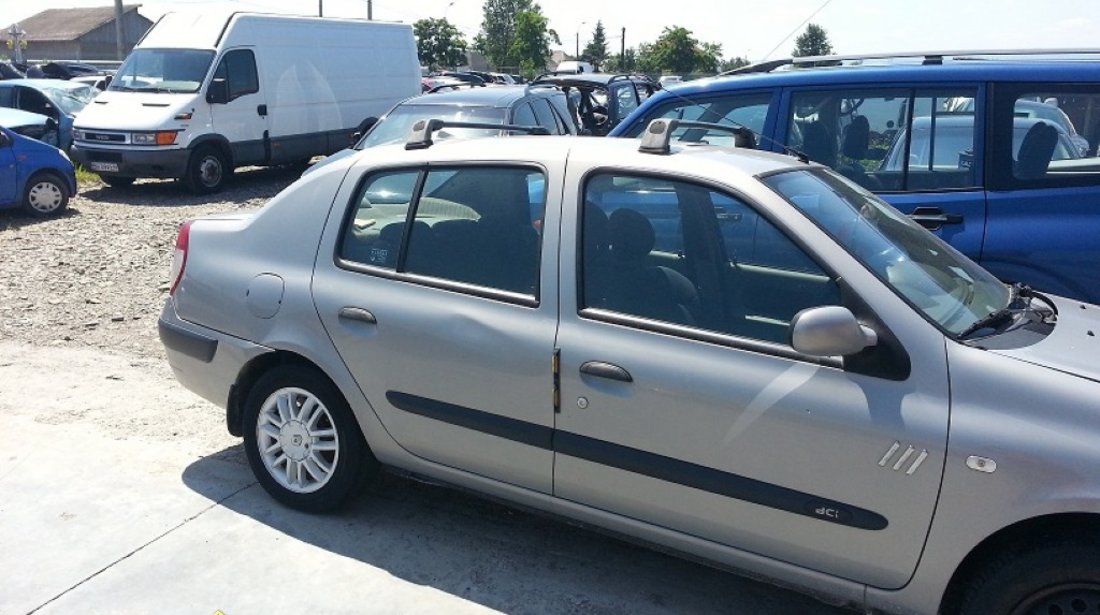 Dezmembrez renault clio 2003 1 5 dci