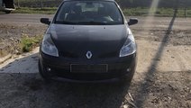 Dezmembrez Renault Clio 3 1.6I 2009