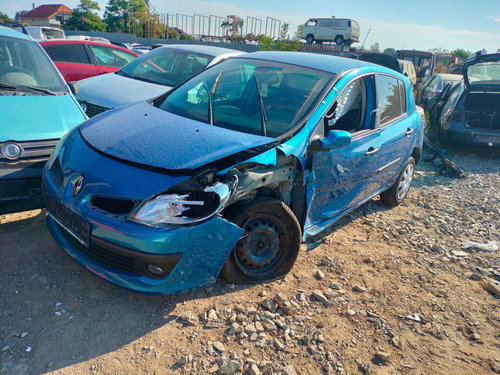 Dezmembrez Renault CLIO 3 2005 - 2012 1.6 16V (BR05, BR0B, BR0Y, BR15, BR1J, BR1M, BR1Y, CR0B...) K4...