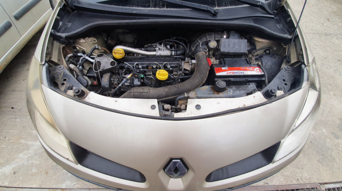 Dezmembrez Renault CLIO 3 2005 - Prezent 1.5 DCi K9K 752 ( CP: 64, KW: 47, CCM: 1461 ) Motorina