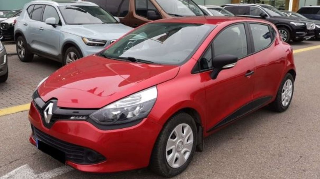 Dezmembrez Renault Clio 4, fabr. 2015,1.5 dci E5