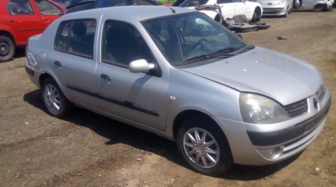 Dezmembrez Renault Clio, an 2005, motorizare 1.5 DCI, Diesel, kw 50, caroserie Hatchback