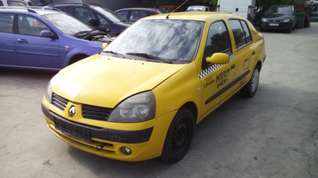 Dezmembrez Renault Clio, an 2005