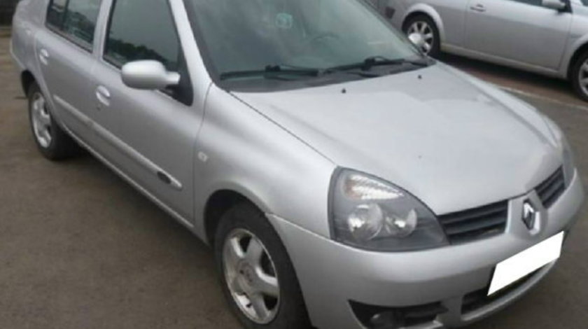 Dezmembrez Renault Clio II Symbol 1.4i, an fabr 2004