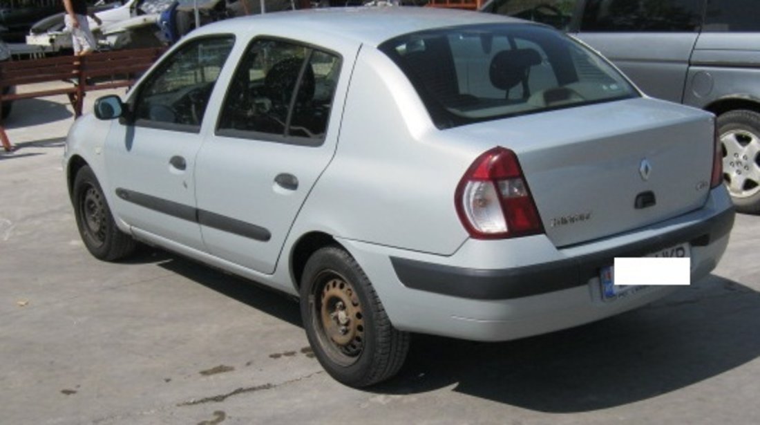 Dezmembrez Renault Clio Simbol din 2003, 1.5dci,