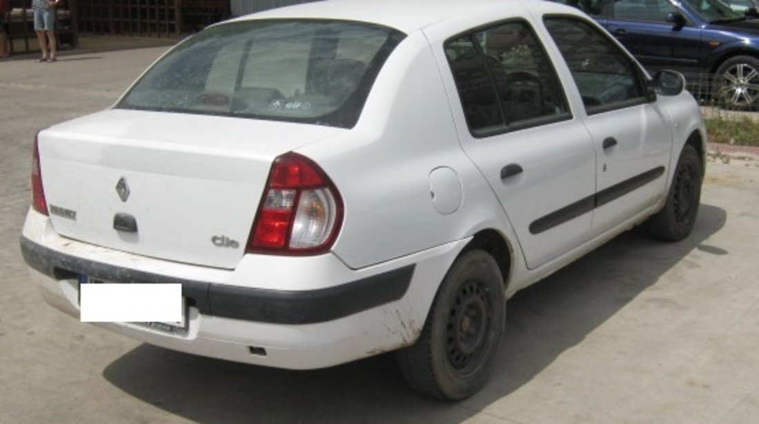 Dezmembrez Renault Clio Simbol din 2005, 1.5dci,