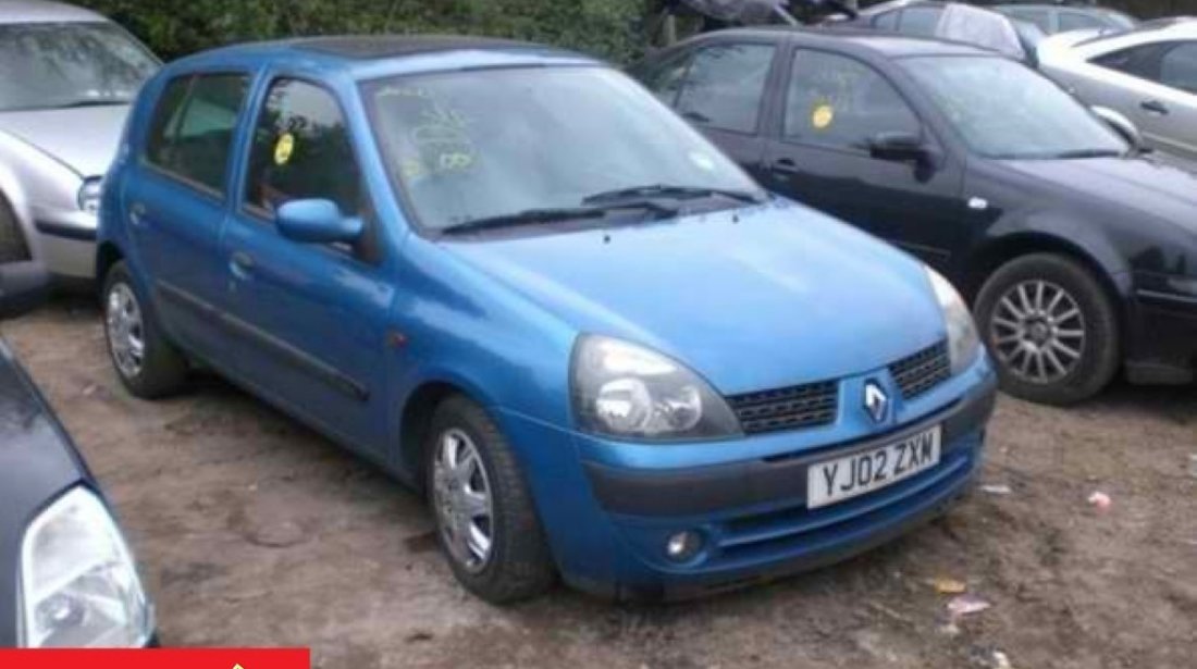 Dezmembrez renault clio