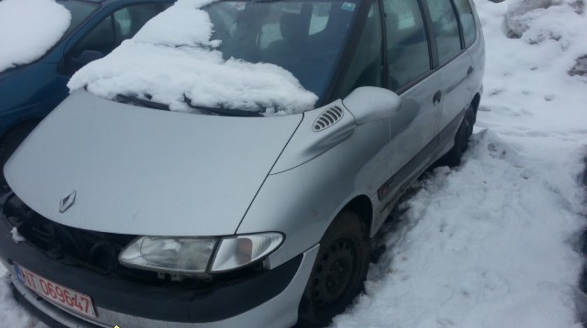 Dezmembrez Renault Espace 2 0i An 2000