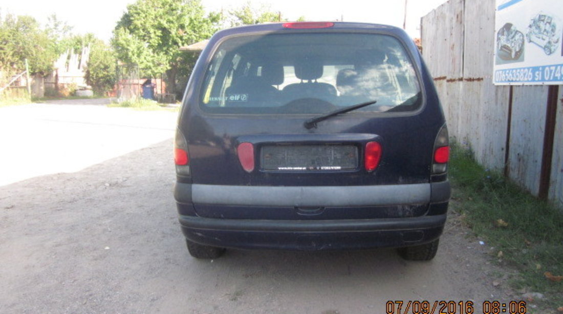 Dezmembrez Renault Espace- 2.2dci ;2002