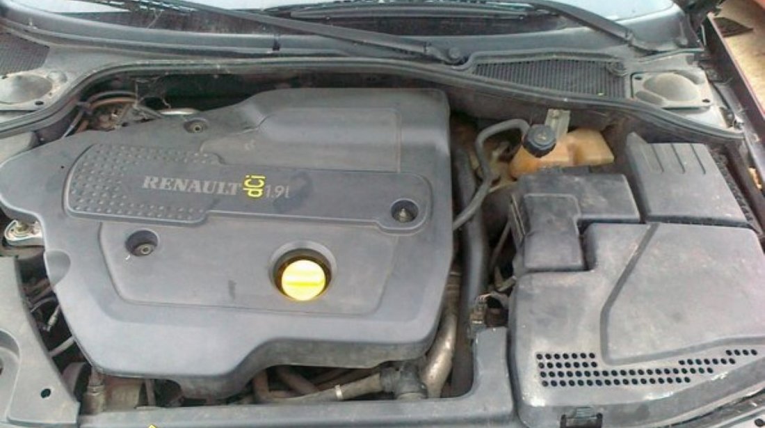 DEZMEMBREZ RENAULT LAGUNA 1 9DCI AN 2003