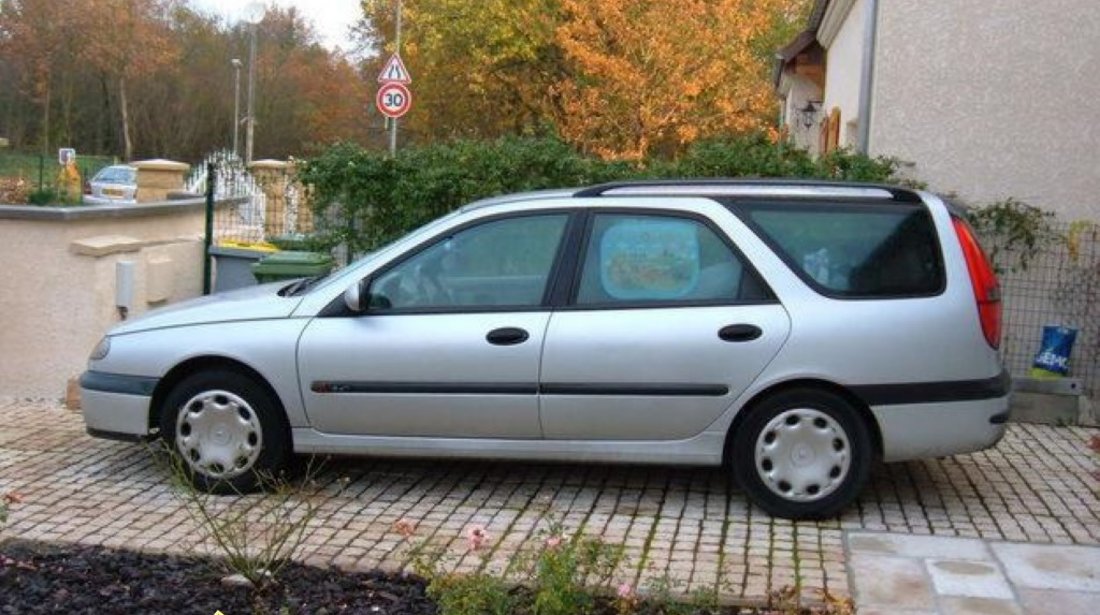 DEZMEMBREZ RENAULT LAGUNA 1 BREAK