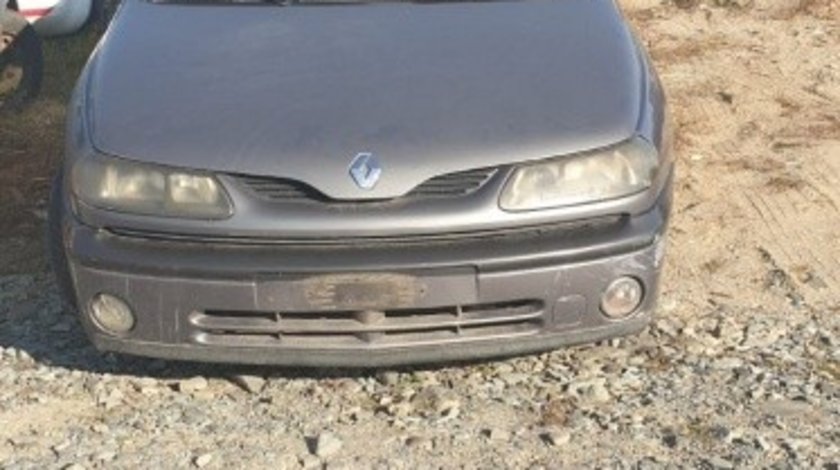Dezmembrez Renault Laguna 1998 Hatchback 1.6