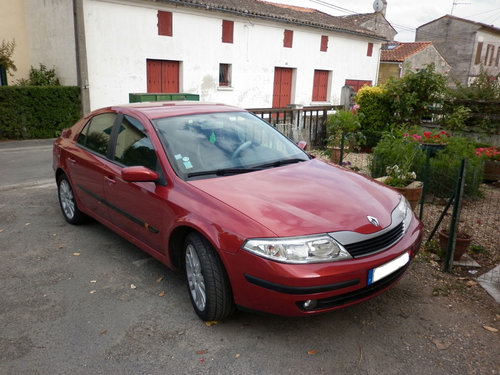 Dezmembrez Renault Laguna 2 1.9 dci 120 cp 6 trepte Visinie