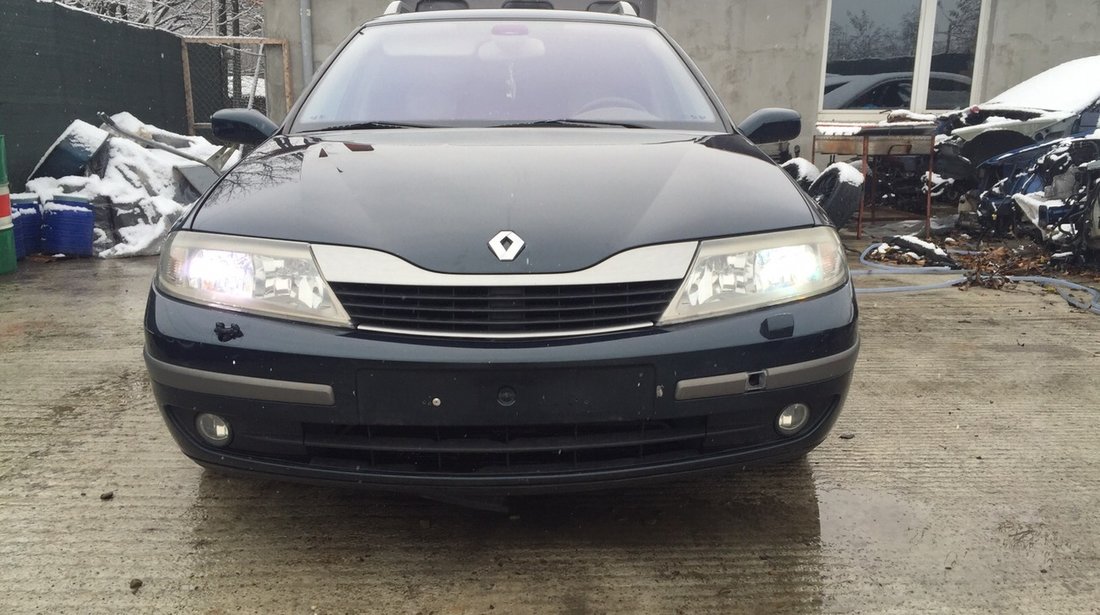 Dezmembrez Renault Laguna 2.2 DCI 150 CP Manual 6+1 an 2002 Break