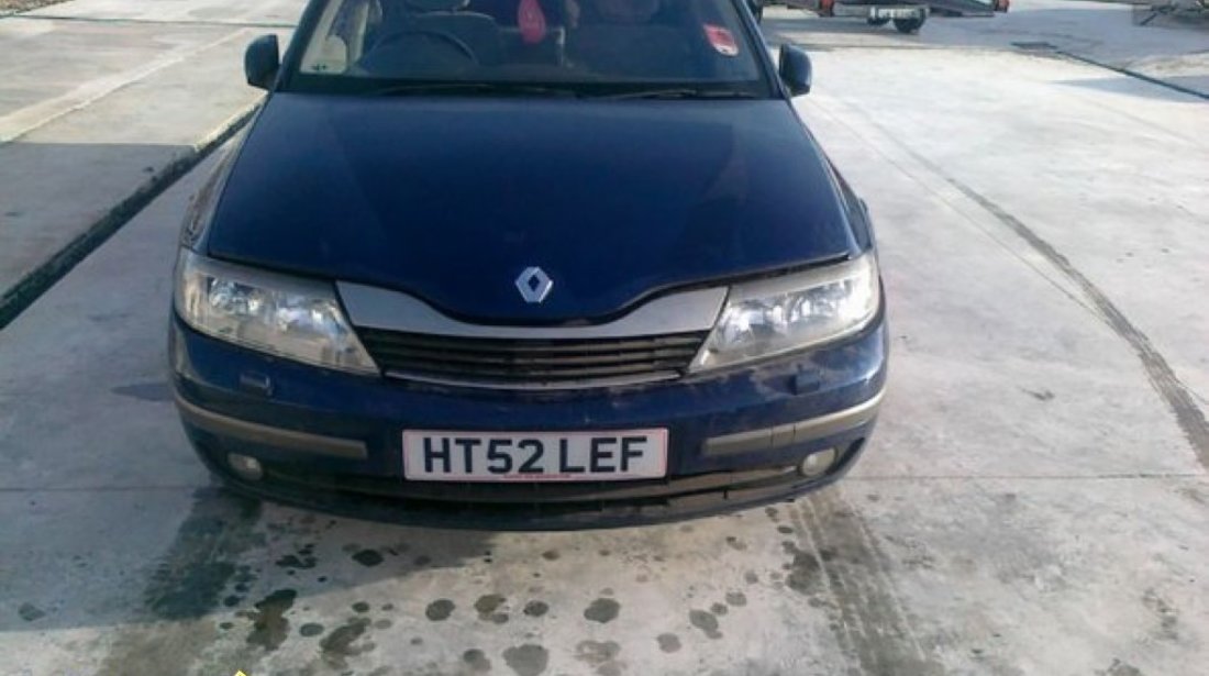 DEZMEMBREZ RENAULT LAGUNA 2 2DCI AN 2003