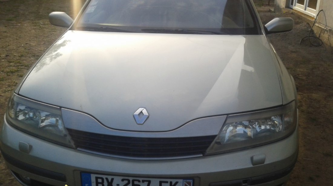 Dezmembrez renault laguna 2 benzina 2 0 si renault scenic 1 9 dci