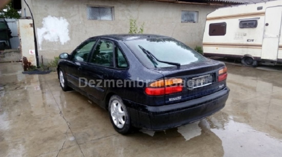 Dezmembrez Renault Laguna, an (1993-2001)