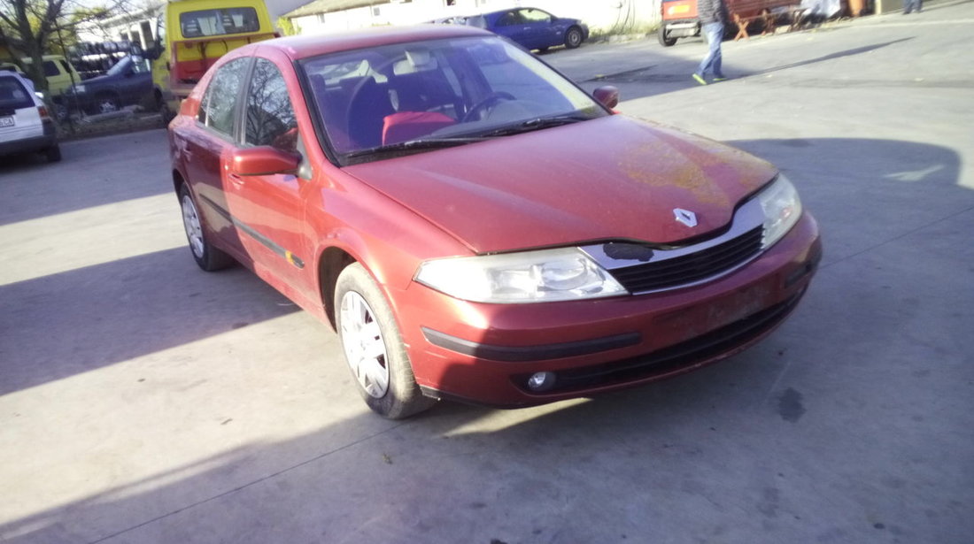 Dezmembrez Renault Laguna, an 2001