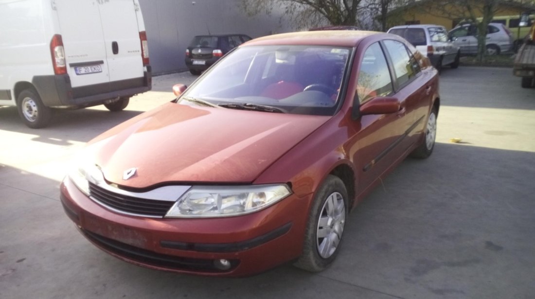 Dezmembrez Renault Laguna, an 2001