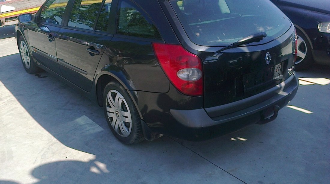 Dezmembrez Renault Laguna, an 2002