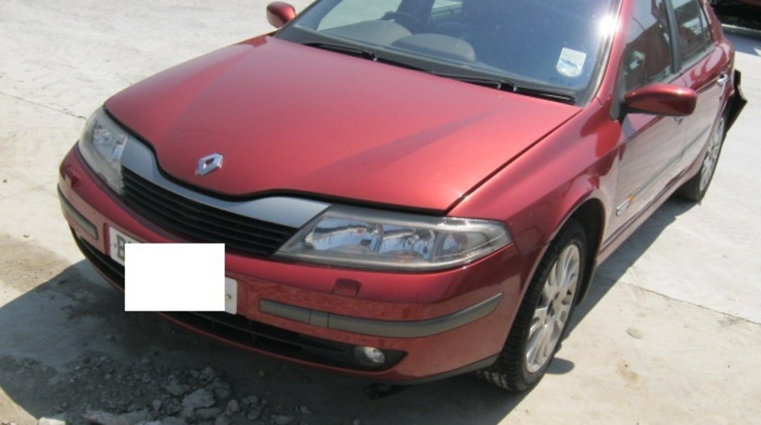 Dezmembrez Renault Laguna  din 2001, 1.9D,