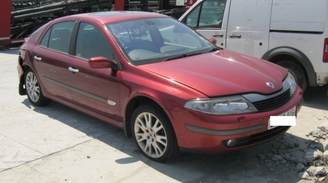 Dezmembrez Renault Laguna  din 2001, 1.9D,