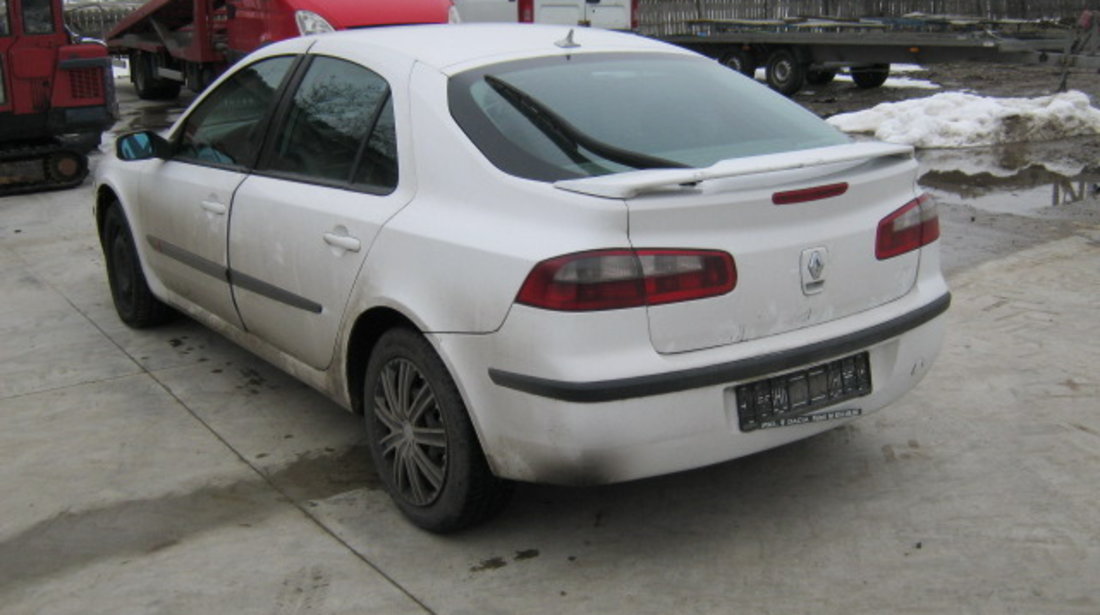 Dezmembrez Renault Laguna  din 2001, 1.9dti